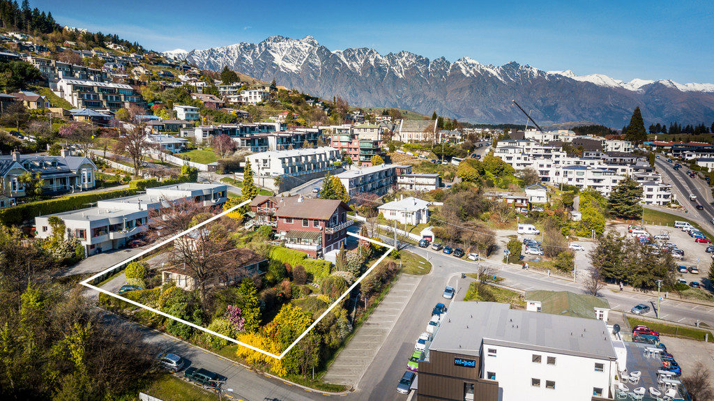 PRIZED QUEENSTOWN CBD DEVELOPMENT SITE