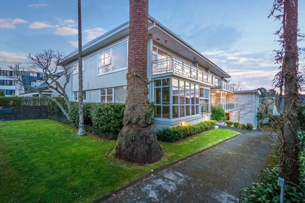 Price Reduced - Perfect Pad