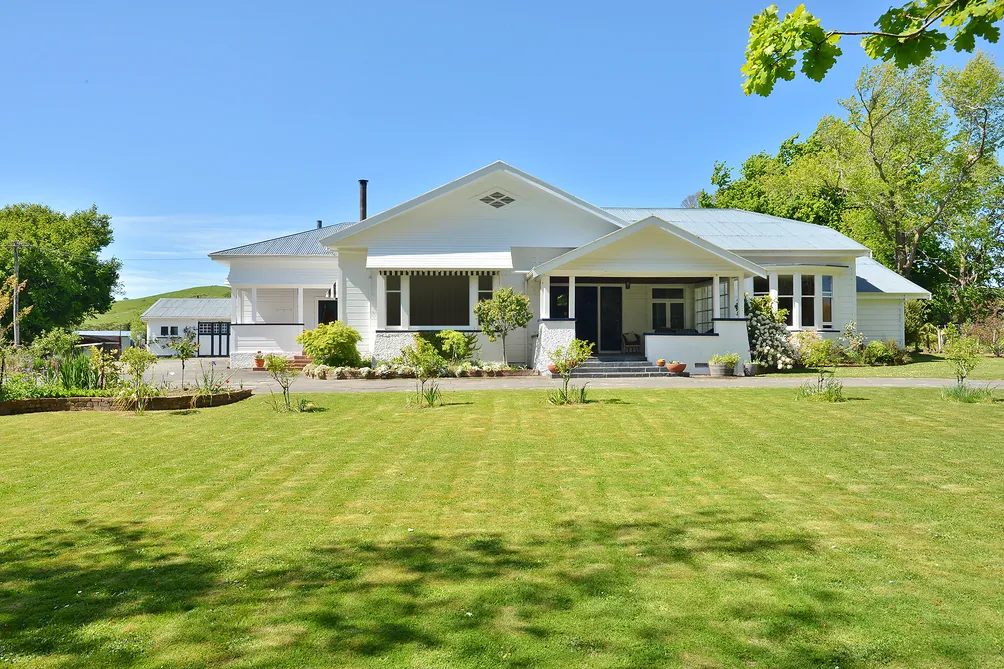 Whangaehu Homestead - A Unique Opportunity