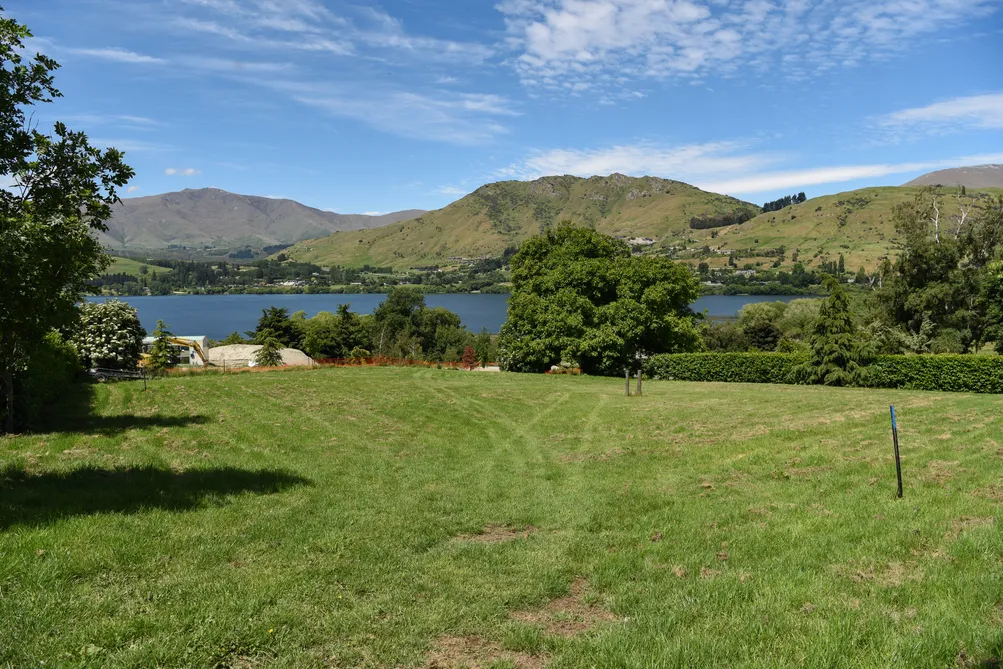 THREEPWOOD RURAL-RESIDENTIAL SECTION