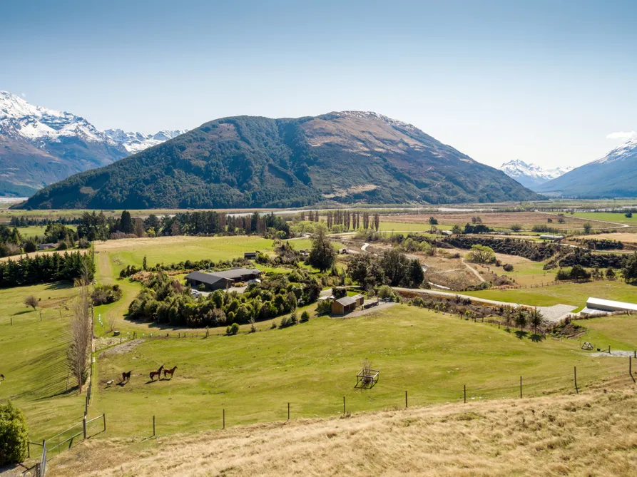 Glenorchy - Freedom, Privacy and Tranquillity 