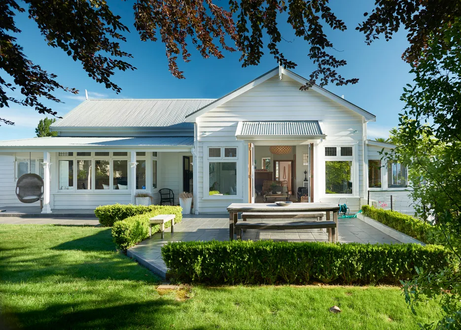 Exceptional, Modern Family Villa 