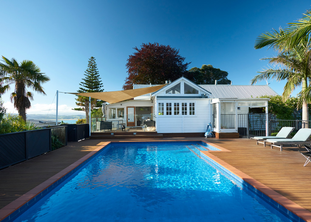 Exceptional, Modern Family Villa 