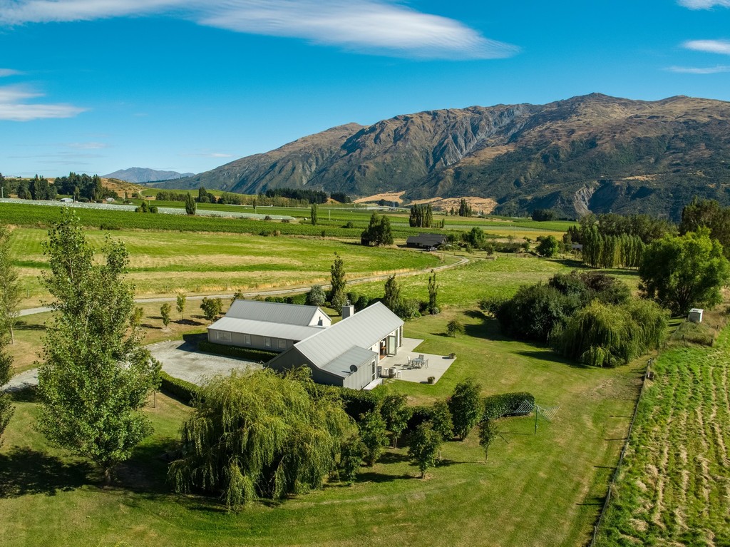 Stylish Rural Hideaway 