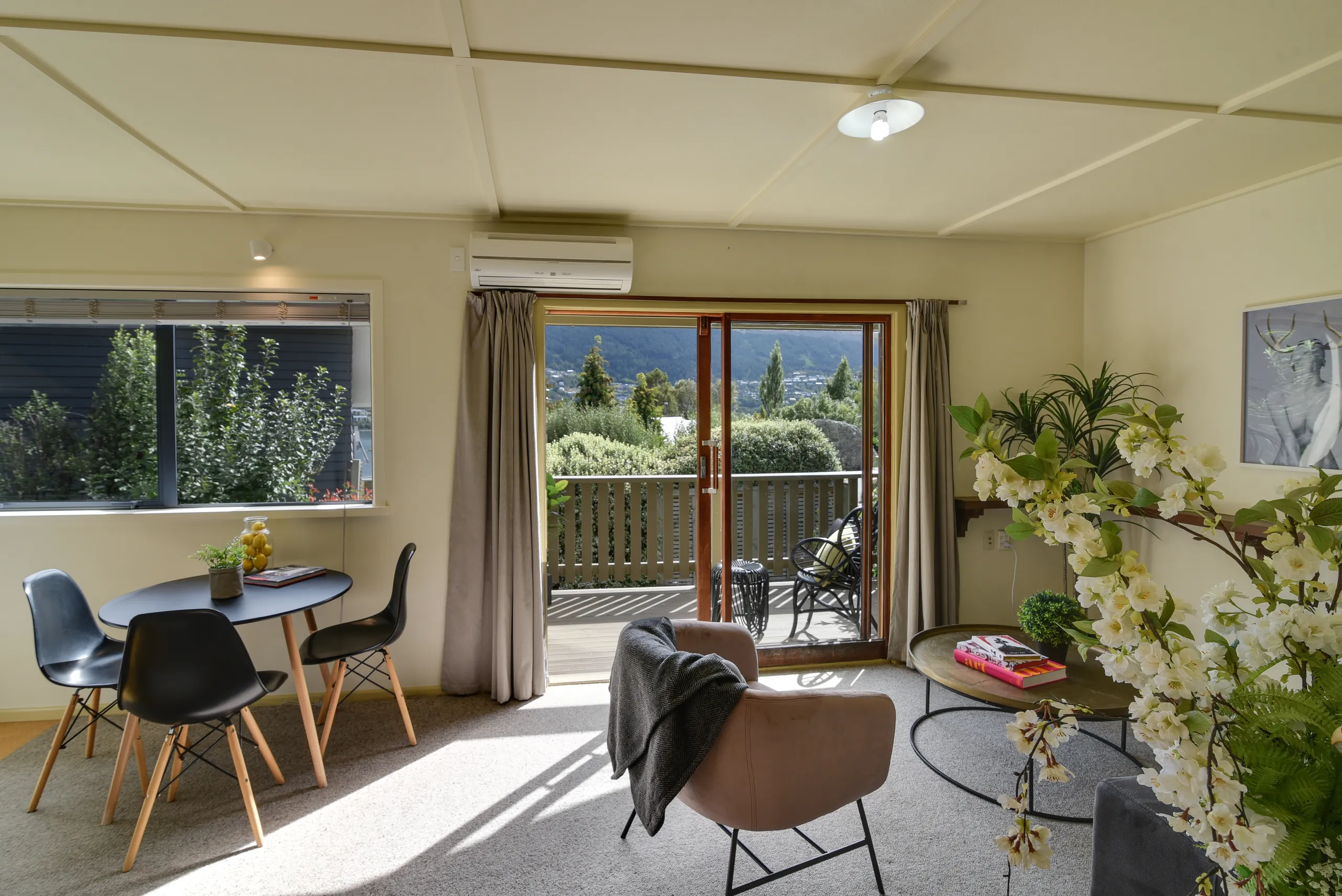 556B Peninsula Road, Kelvin Heights, Queenstown