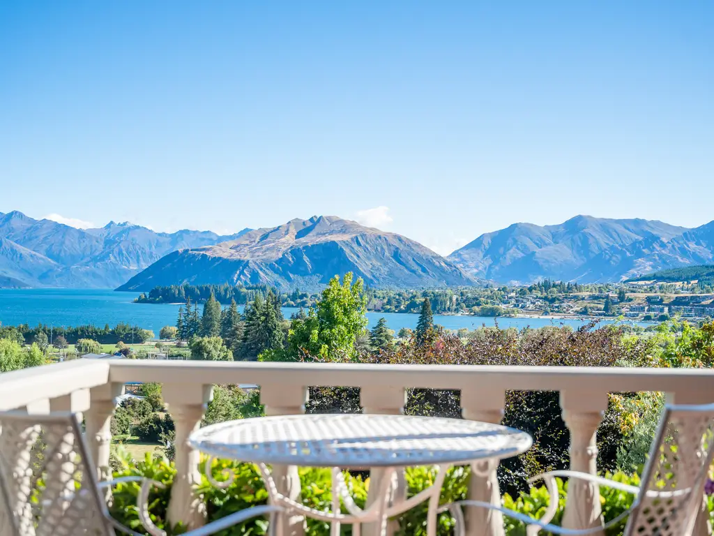 Luxury properties for rent in Wanaka NZ Sotheby’s Realty