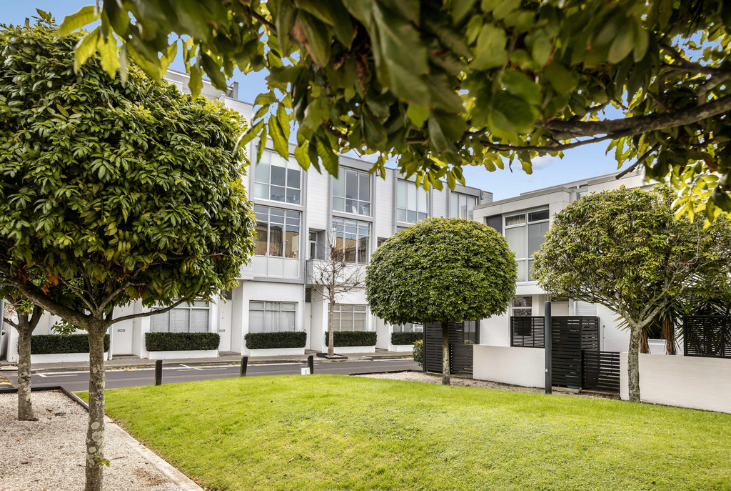 Flexible Freehold Living In Freemans Bay