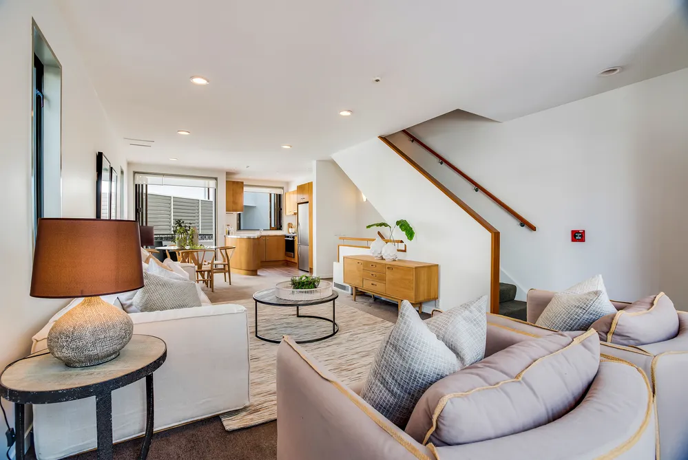 Smart Urban Living 