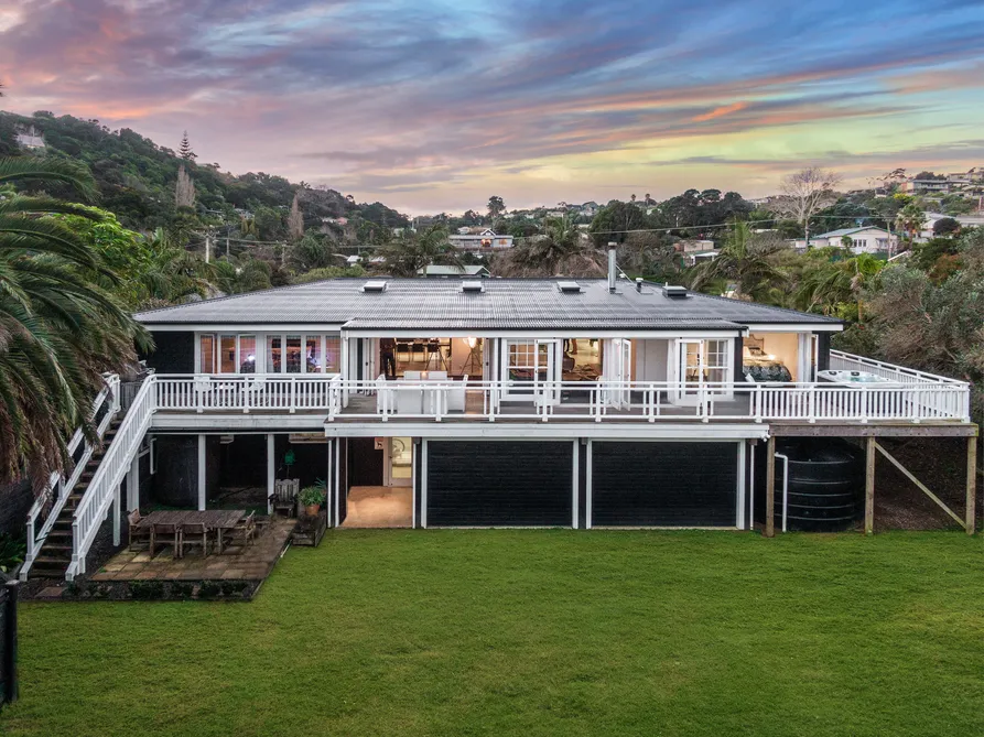 Seaside Luxe, State of Art