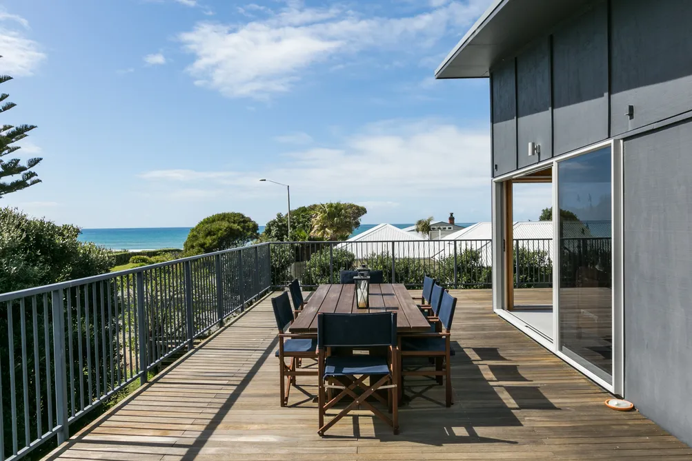 Prime Waimarama Location With Sea views