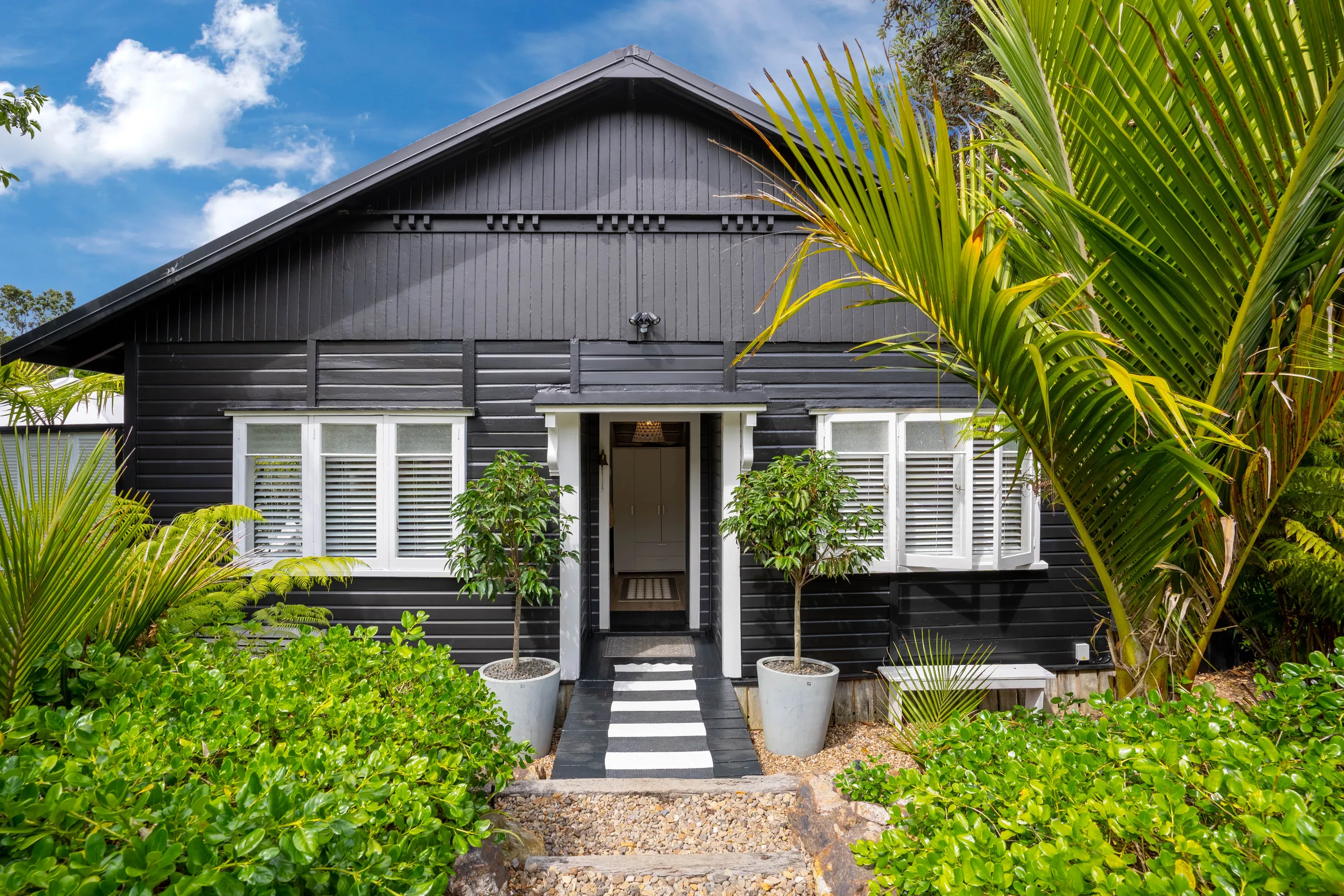 6 Karaka Road, Oneroa, Waiheke Island