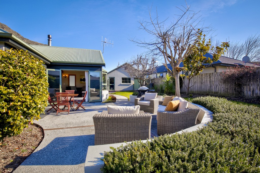 ANOTHER SOLD BY GERARD AND HADLEY!