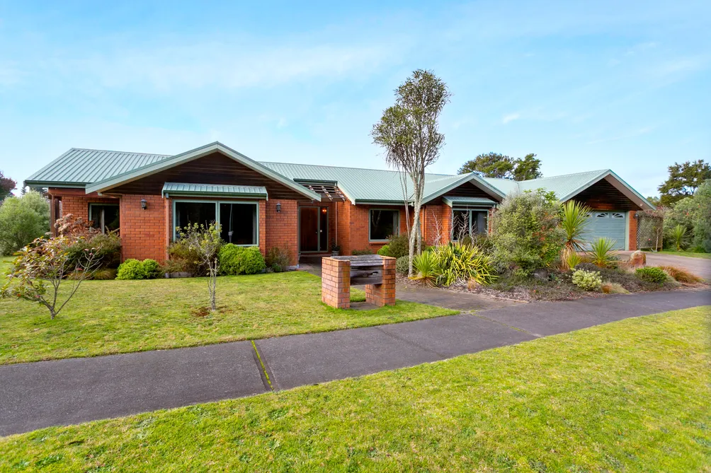 Fantastic Location On Larchwood!