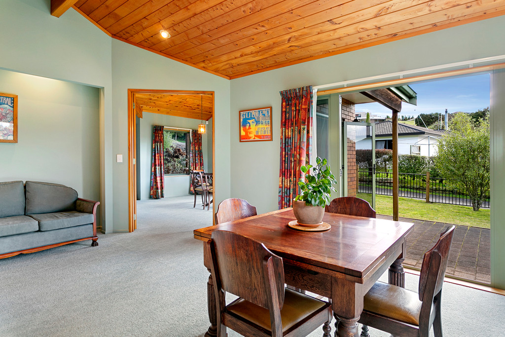 Fantastic Location On Larchwood!