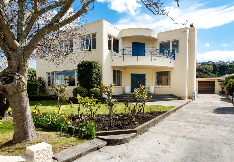 Art Deco Gem