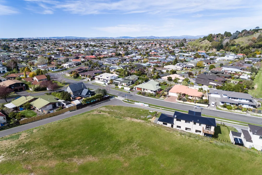 Elevated, Prime Taradale Section