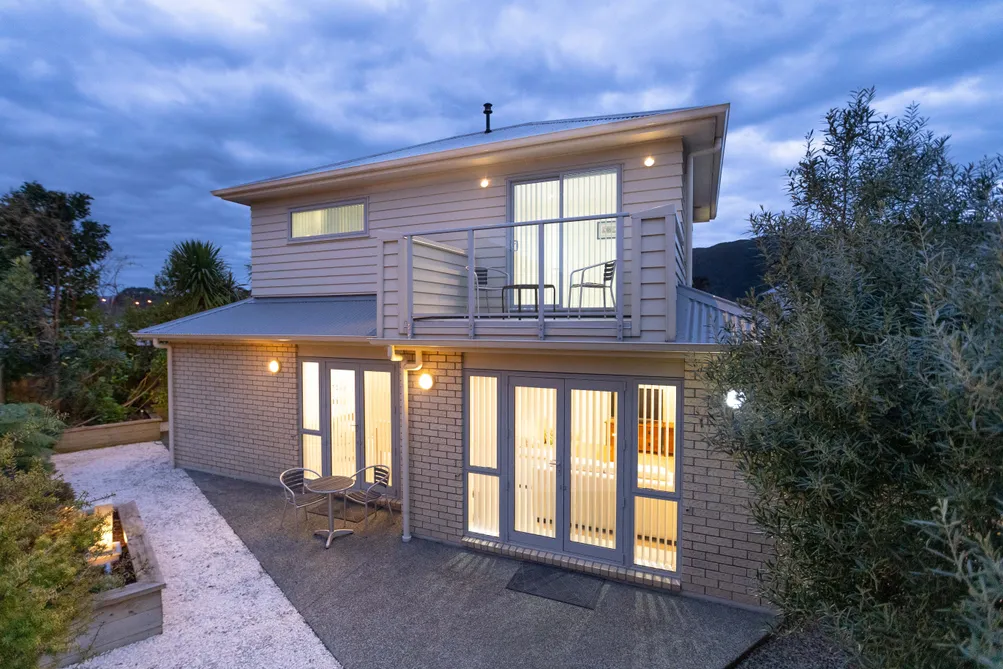 WATERLOO CENTRAL - MODERN LIVING