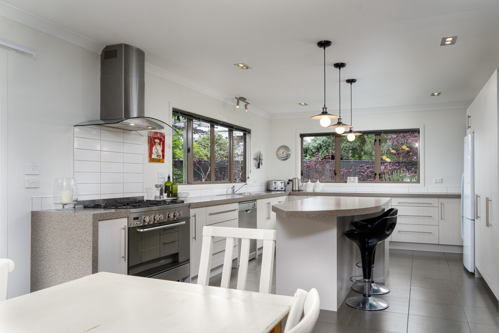 Cutting-Edge Contemporary