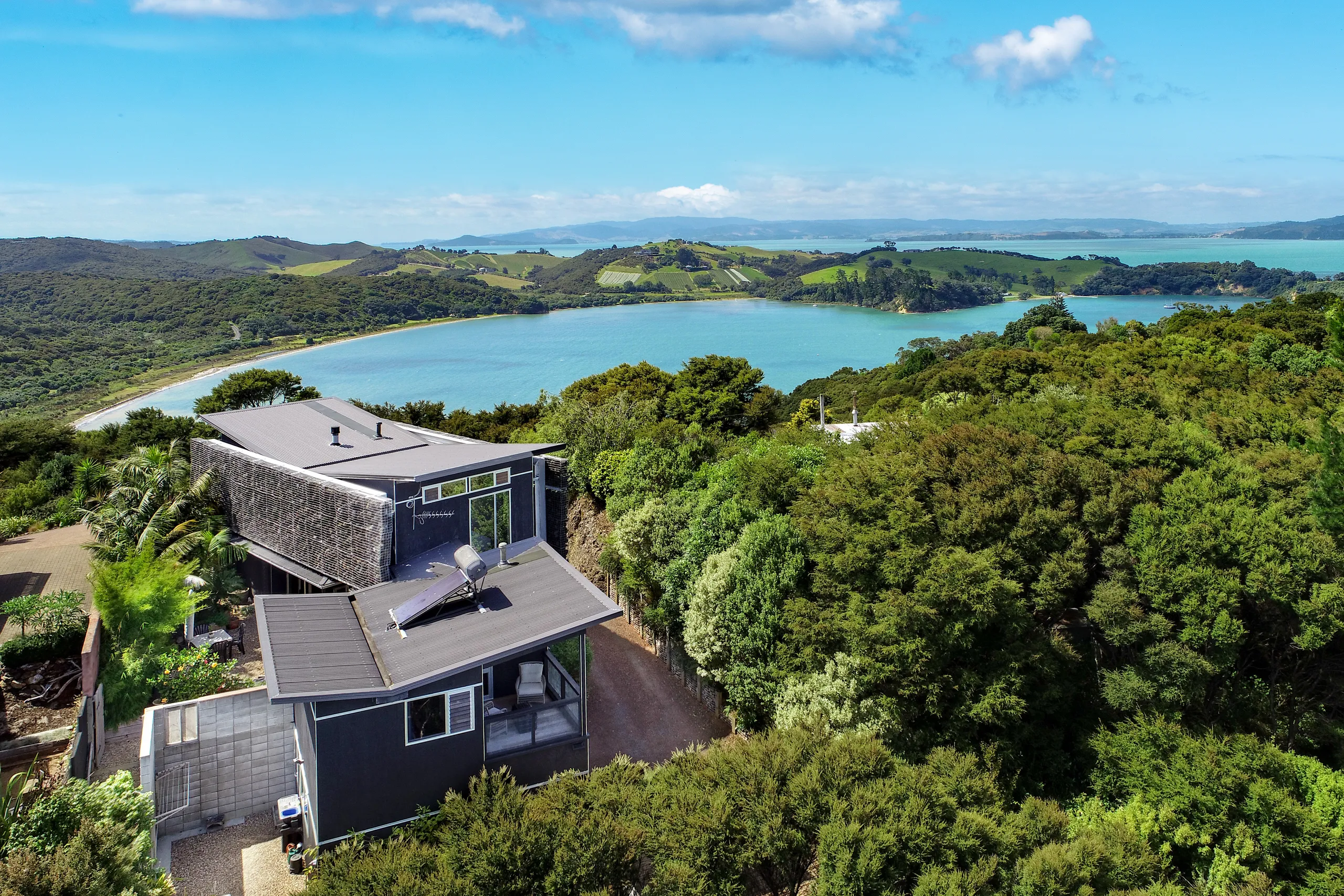 17 Bella Vista Road, Omiha, Waiheke Island