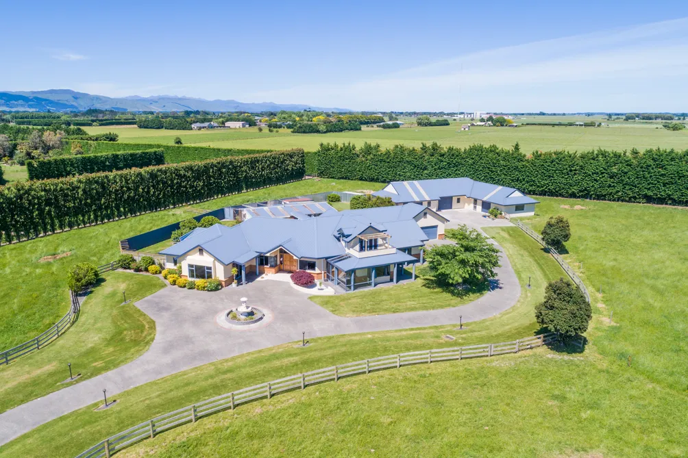 Large Lifestyle Oasis with 20 Car Workshop