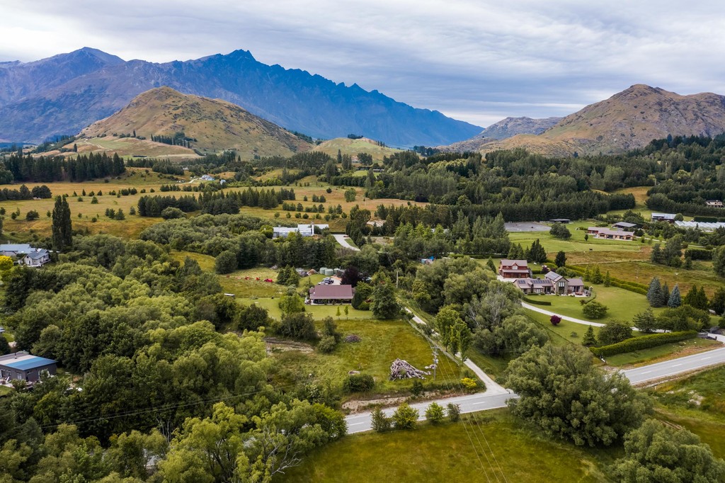 LIFESTYLE - ONLY $2.1M - BE QUICK OR MISS OUT