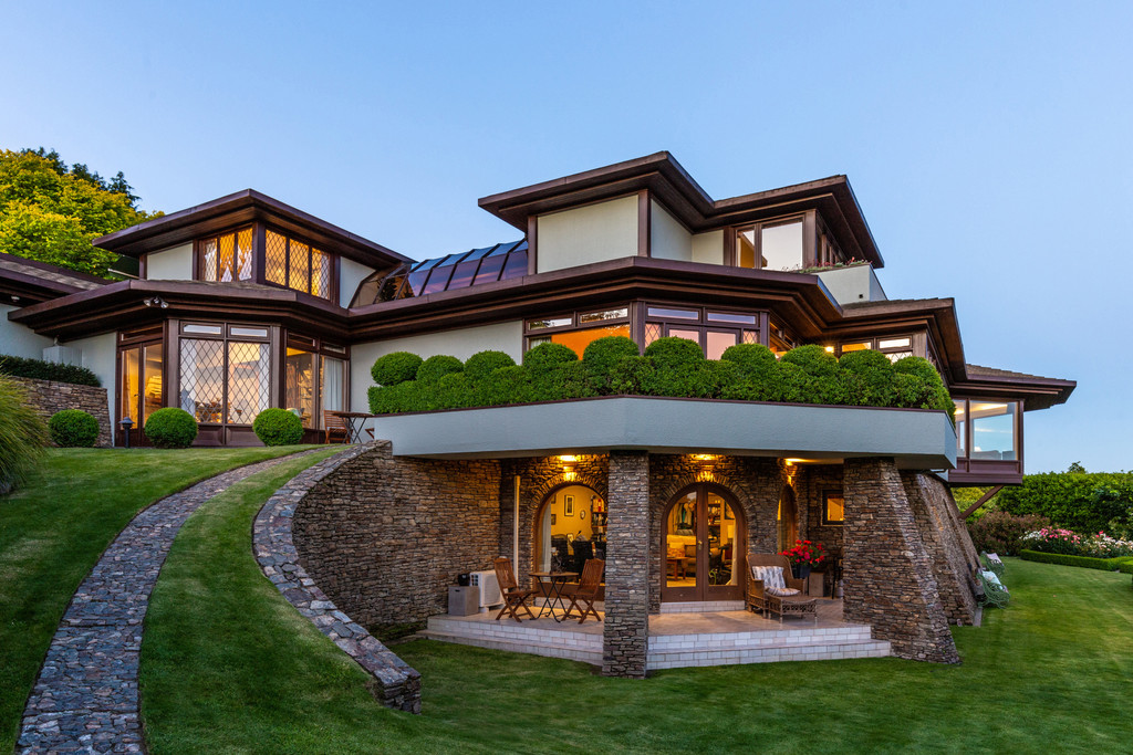 Luxury Architectural Gem with Lake Views