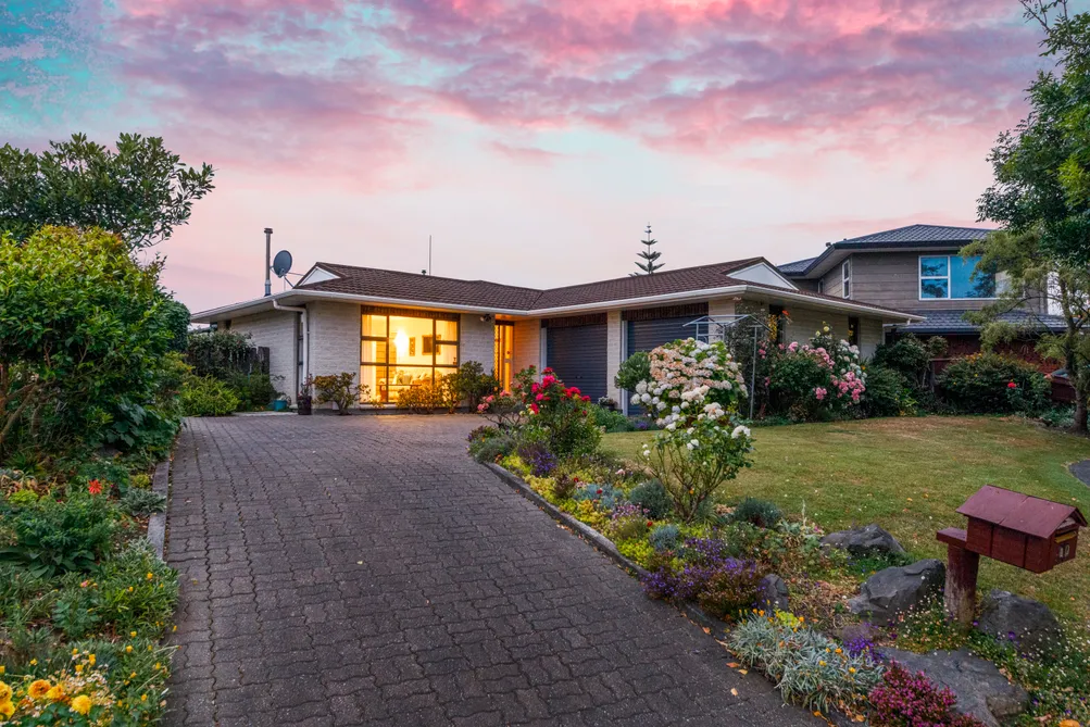 Traditional Brick Home -  Reserves and Walkways 