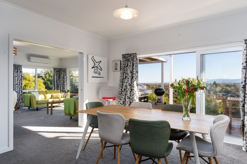 Peaceful With Panoramic Views