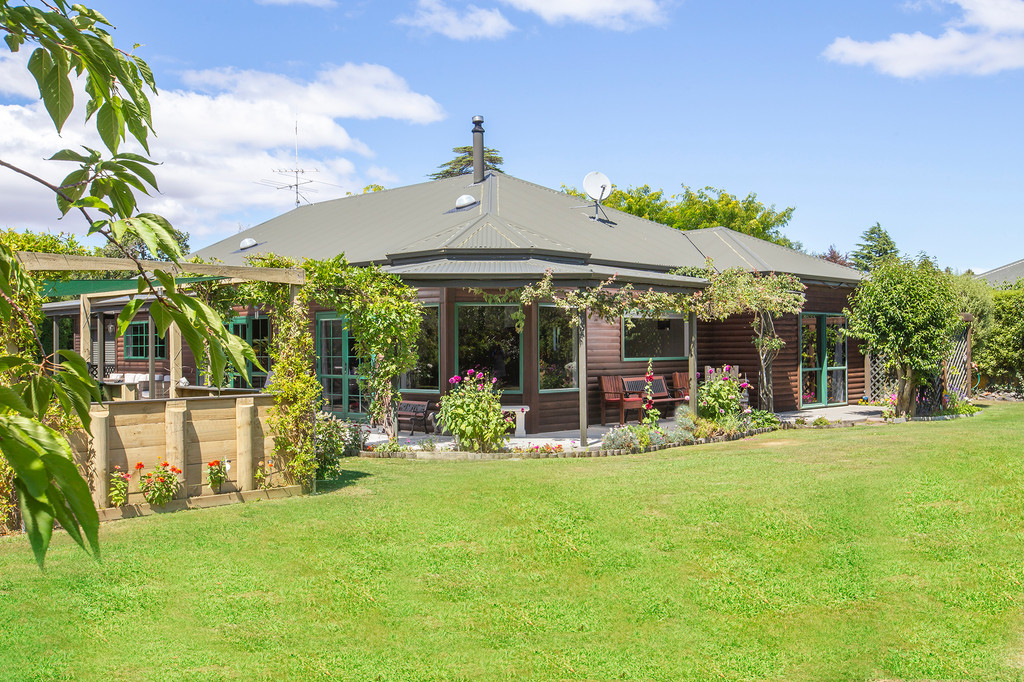 A Gardeners Haven On Kuratawhiti