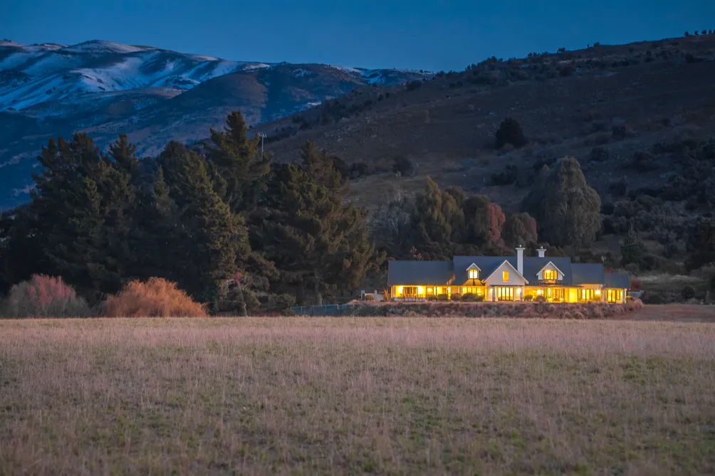 Country Grandeur