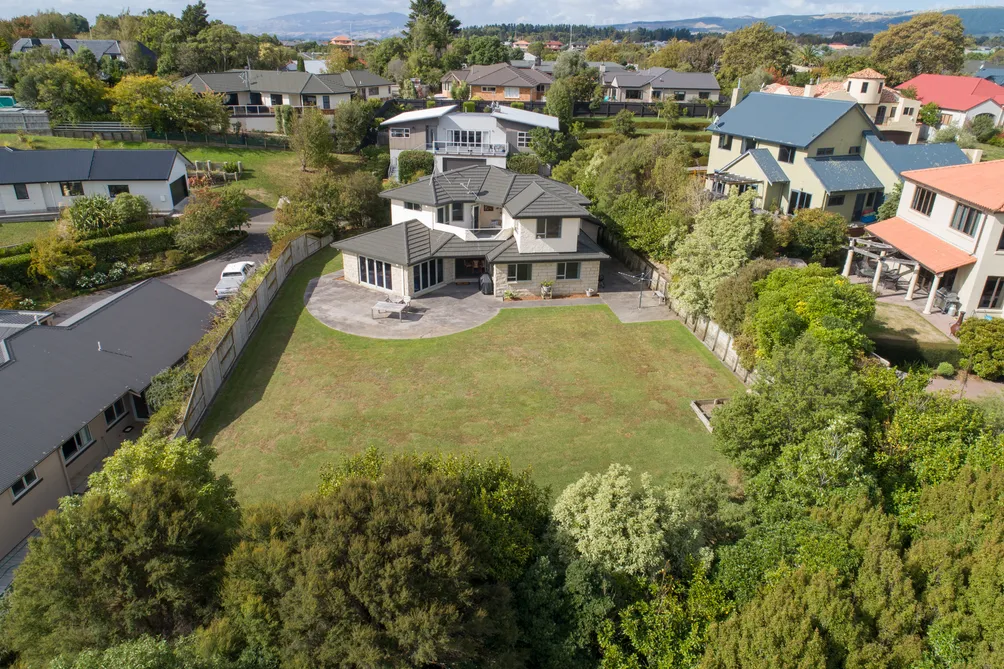 Four Bedroom Family Playground 