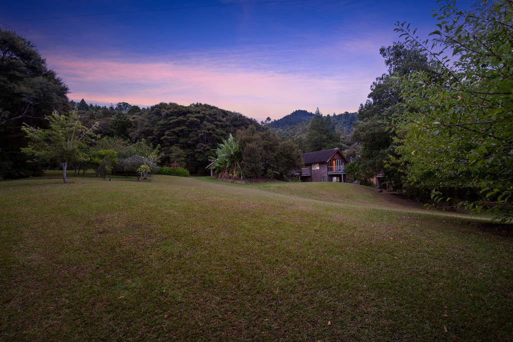 Self-Sustainable Living - Affordable Paradise