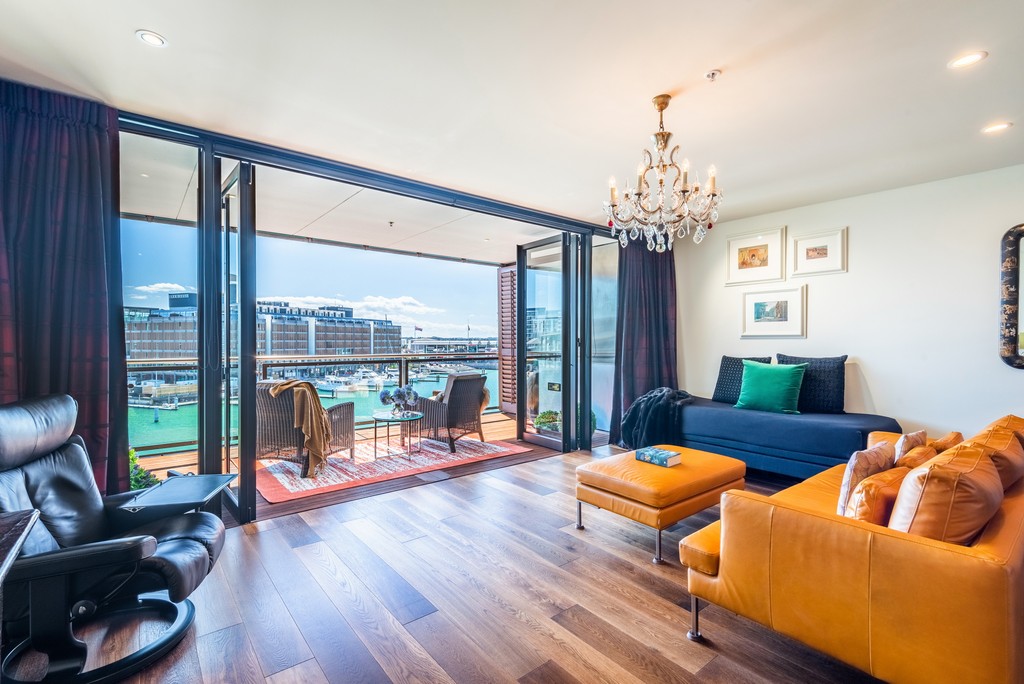 Pied-a-Terre Penthouse