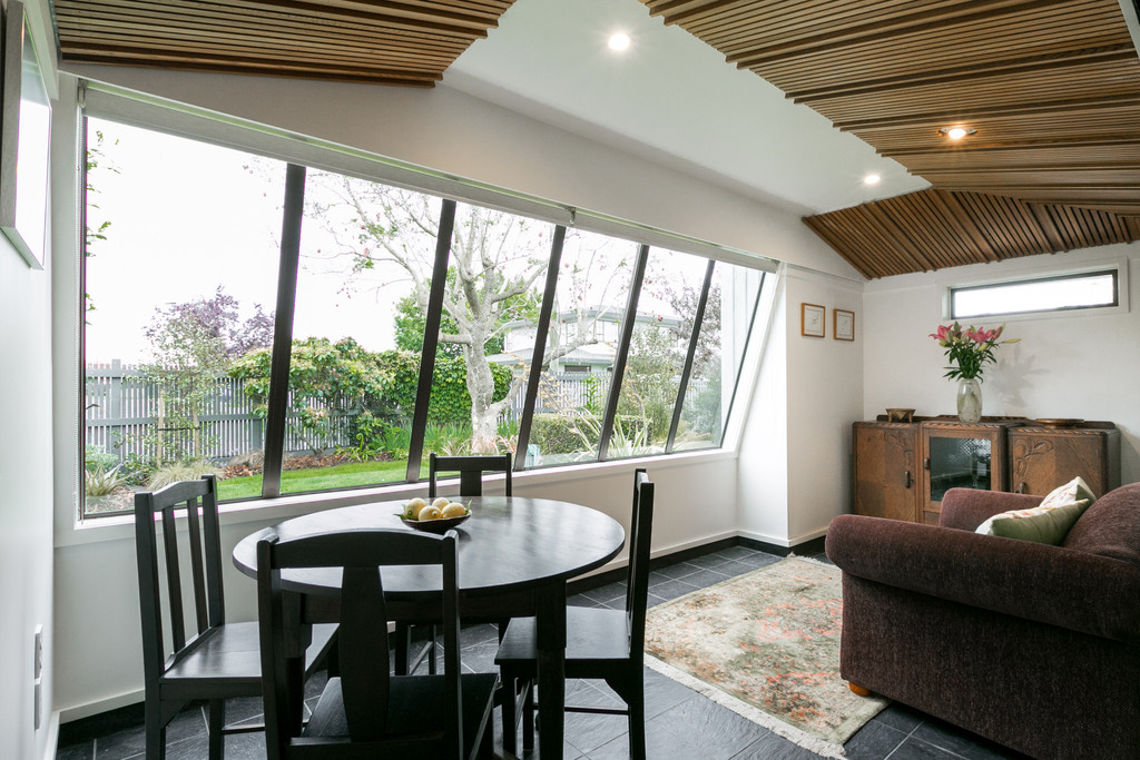 Exceptional Location - Unique Architecture 