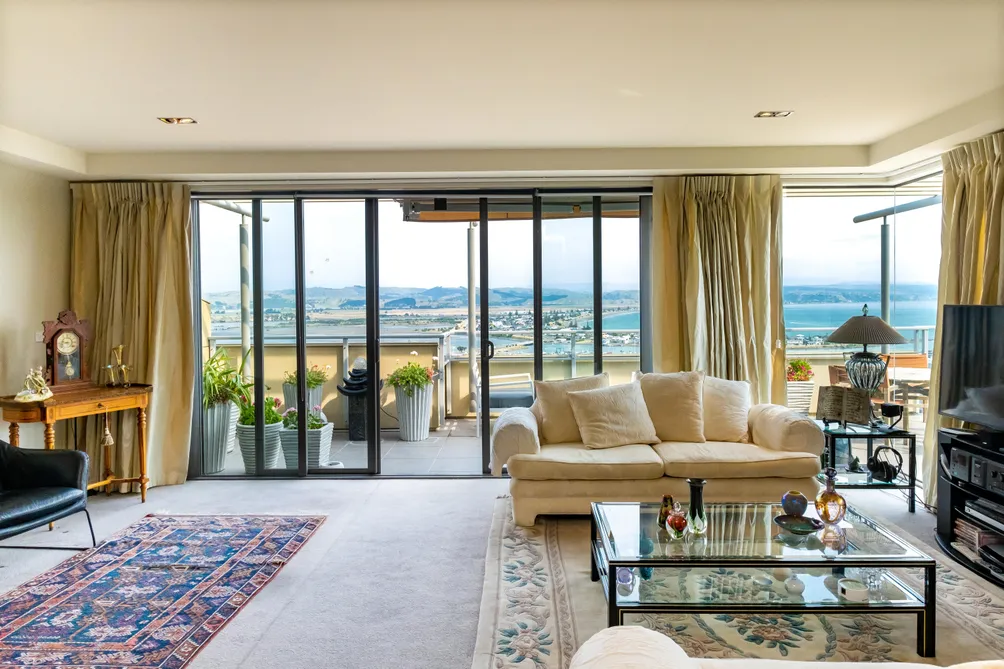 Freehold Apartment - Single Level Living