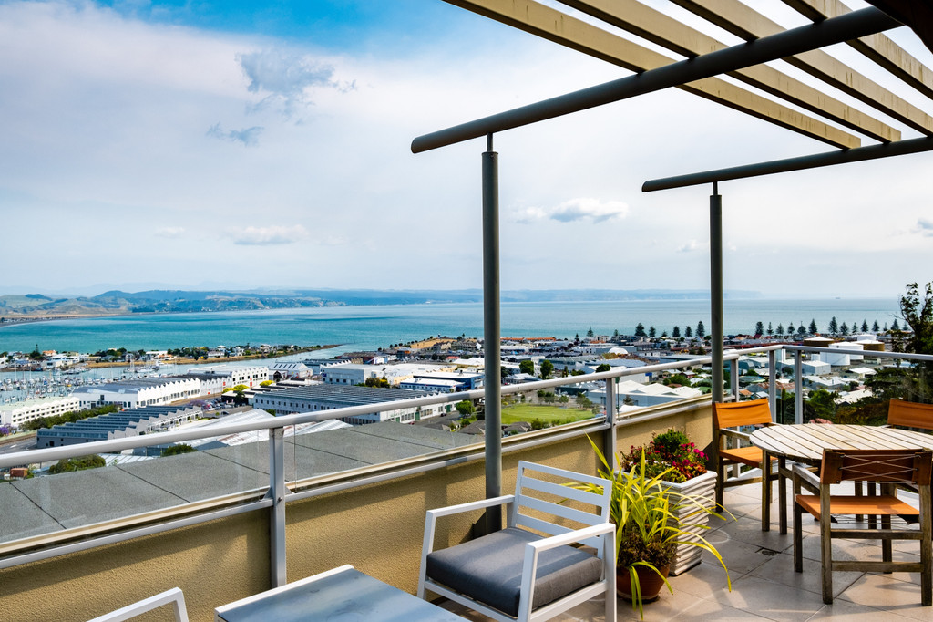 Freehold Apartment - Single Level Living