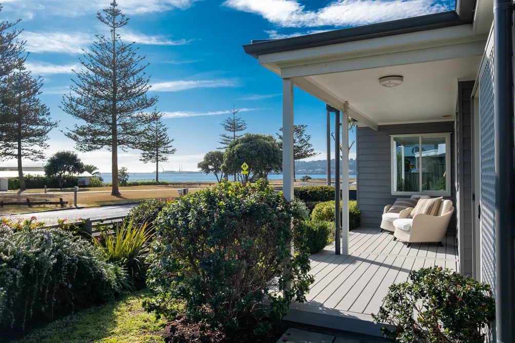Easy Seaside Living