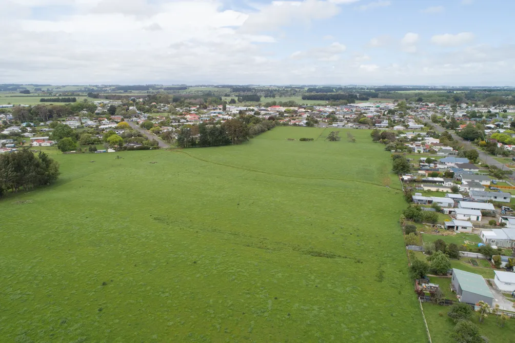 Bulls 23 ha Bare Land Development Opportunity 