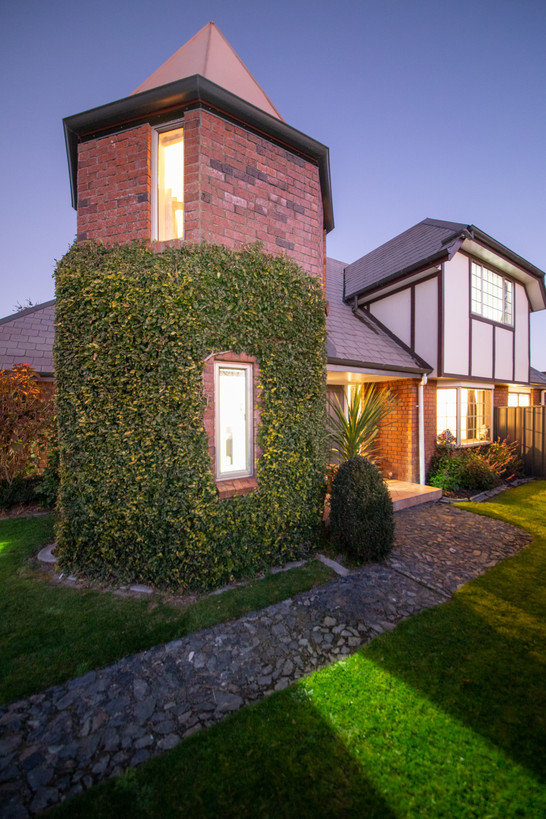 Hokowhitu River Pathway Tranquility 