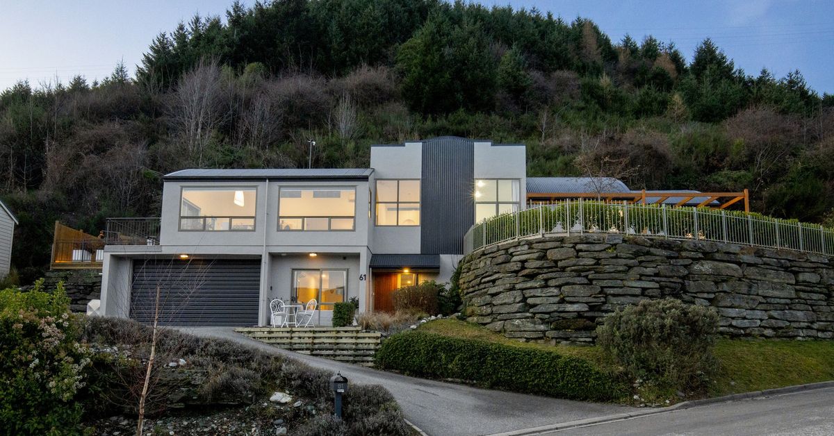 61 Marina Drive, Queenstown, Queenstown NZ Sotheby’s Realty QBS12402