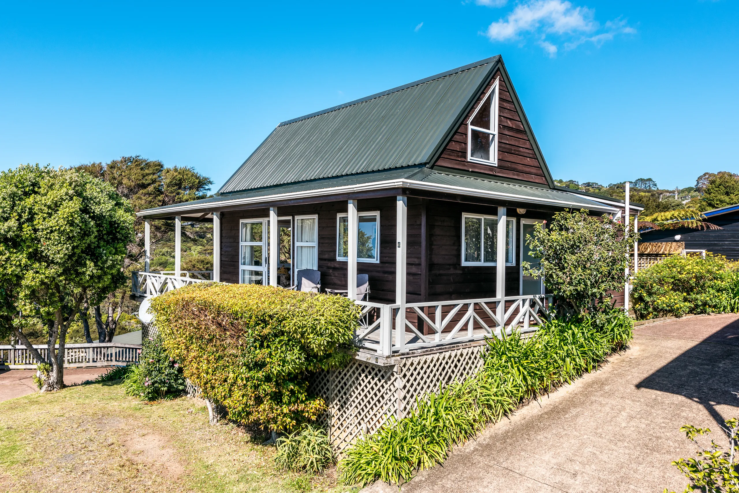 6/8 Victoria Road North, Onetangi, Waiheke Island