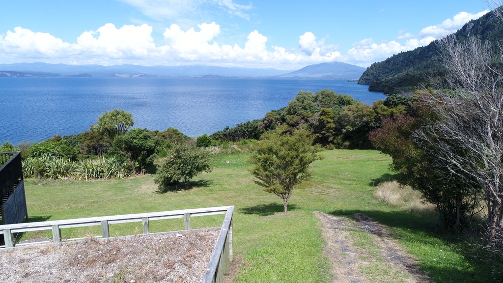 Elevated Landholding Offering Expansive Views