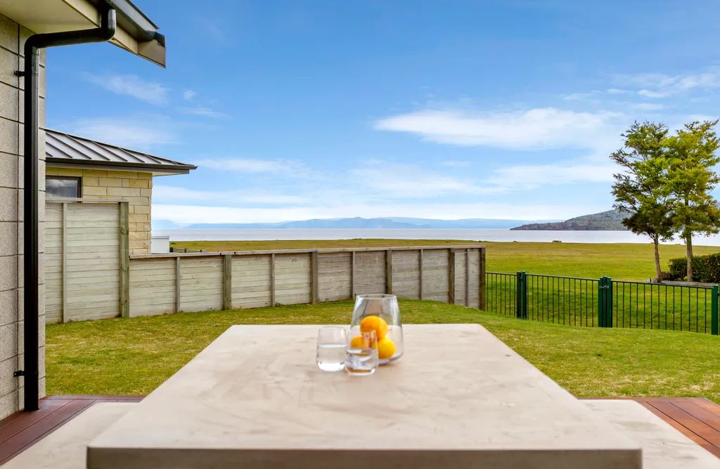 Standout Modern Living In Lakeside Location  