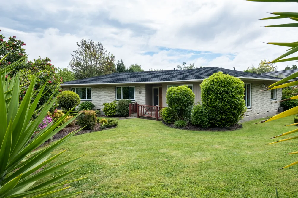 Charming Iona Home