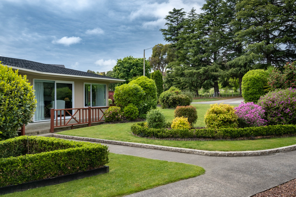 Charming Iona Home