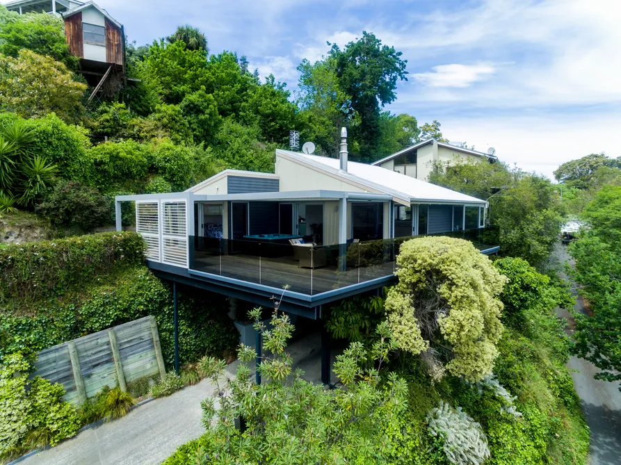 Executive Hill Retreat