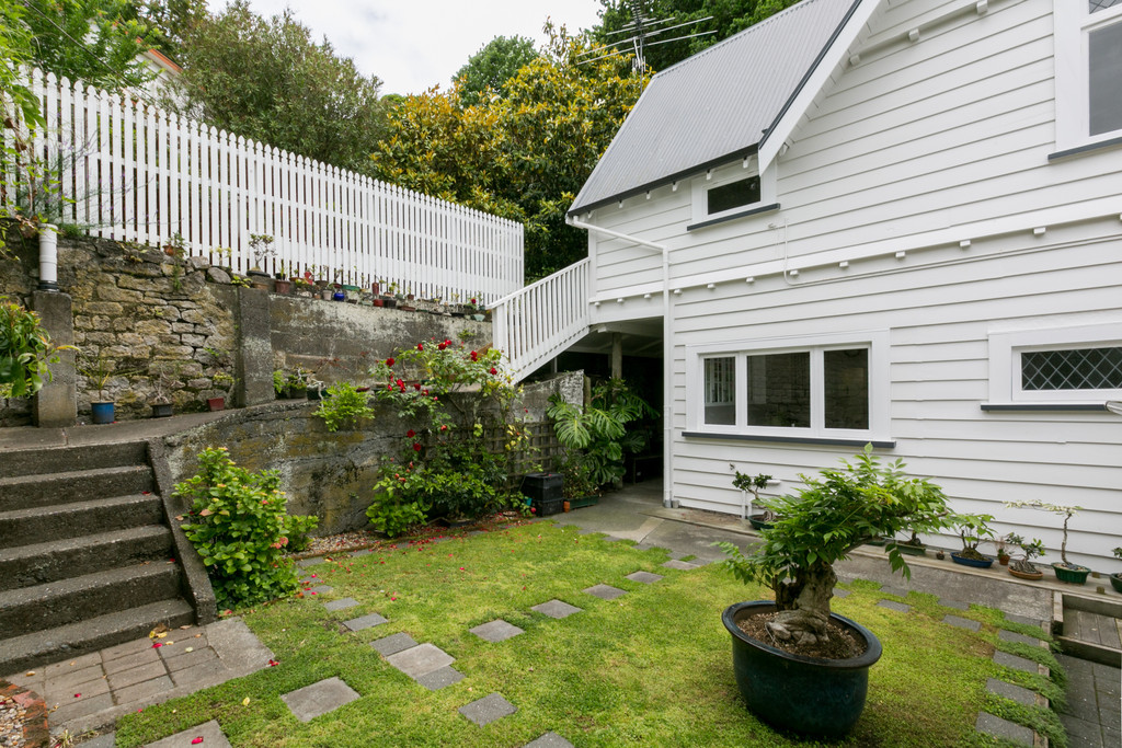 Bluff Hill Villa, City Fringe