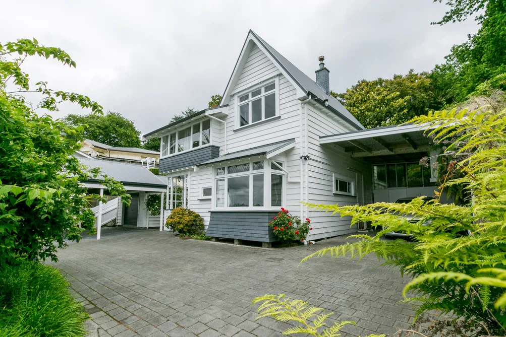 Bluff Hill Villa, City Fringe