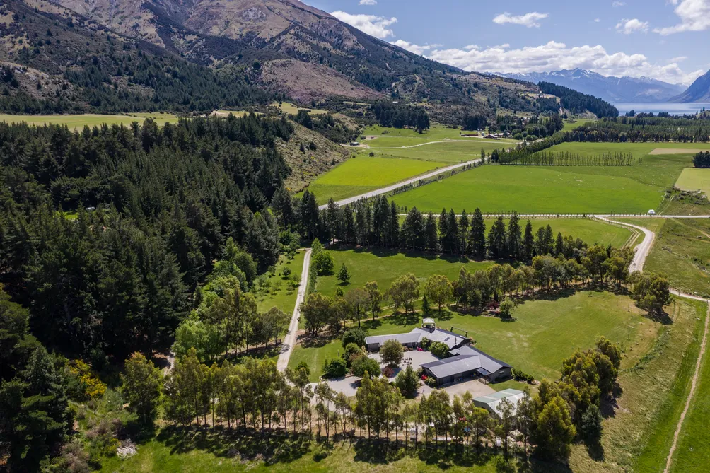 A Quintessential Wanaka Rural Lifestyle Property