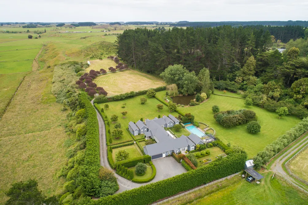 Quintessential Character of Renowned NZ Lodge 